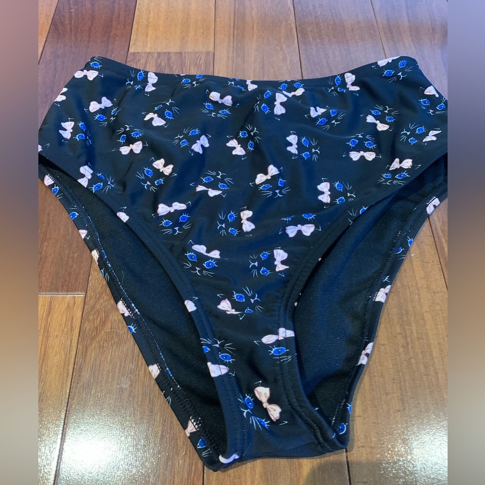 Unique Vintage Black Kitty Print Daphne Swim Bottoms (Size M)